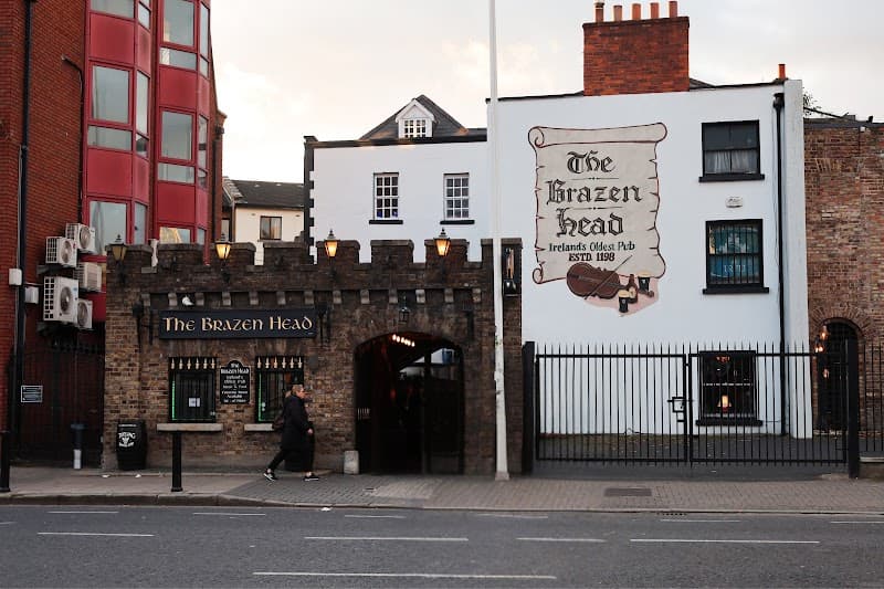 The Oldest Pub in Dublin: Which Pub Is Actually the Oldest?